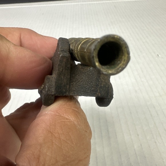 Vintage Penncraft USA Small Cast Iron Brass Toy Civil War Cannon 3" - Picture 4 of 6
